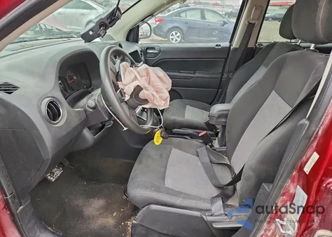 2016 Jeep Compass Sport z USA, uszkodzony, nr VIN 1C4NJDBB6GD520702